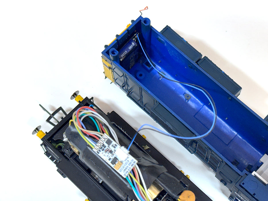 Hornby HM7000-8 BLE Bluetooth 8-pin decoder