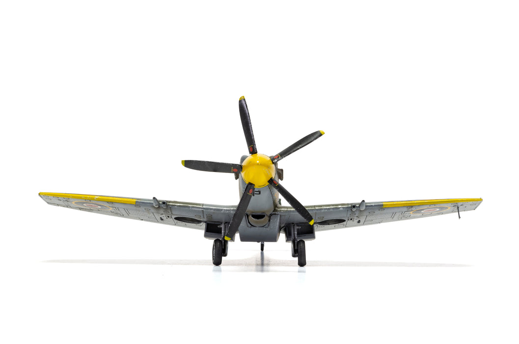 Airfix Supermarine Spitfire FR Mk.XIV 1:48 Scale