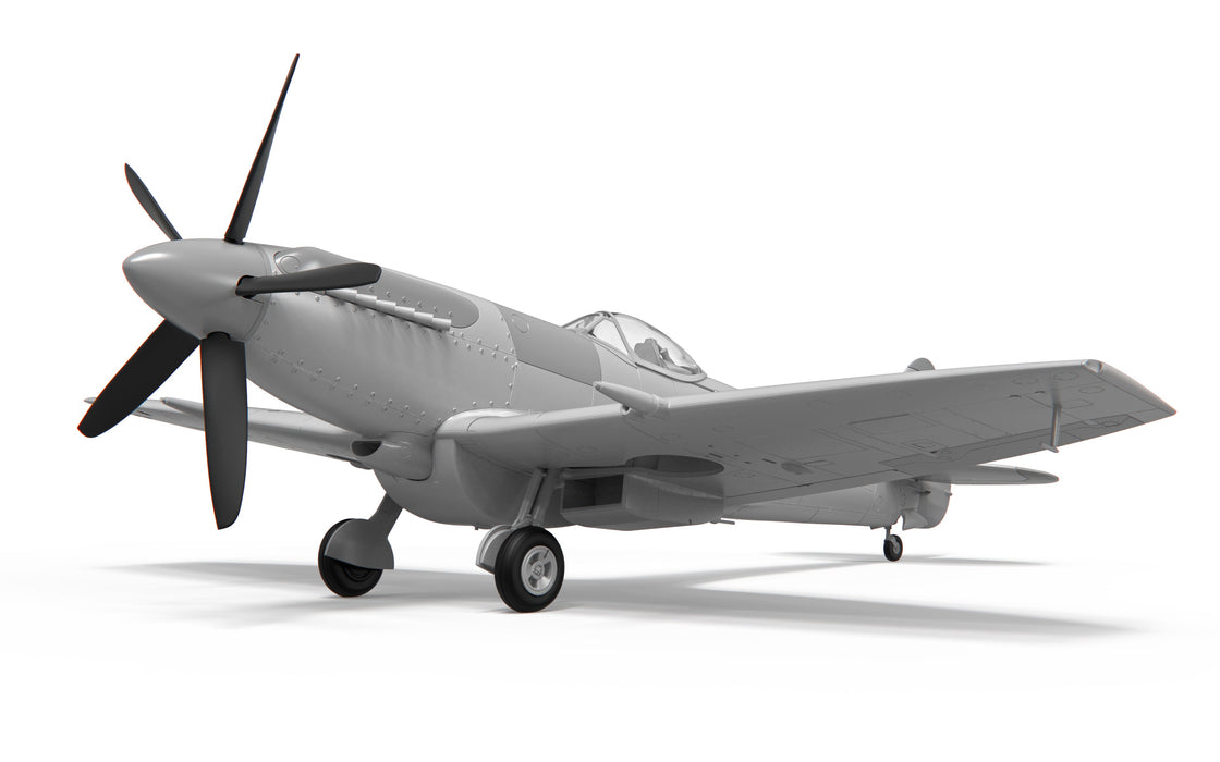 Airfix Supermarine Spitfire FR Mk.XIV 1:48 Scale