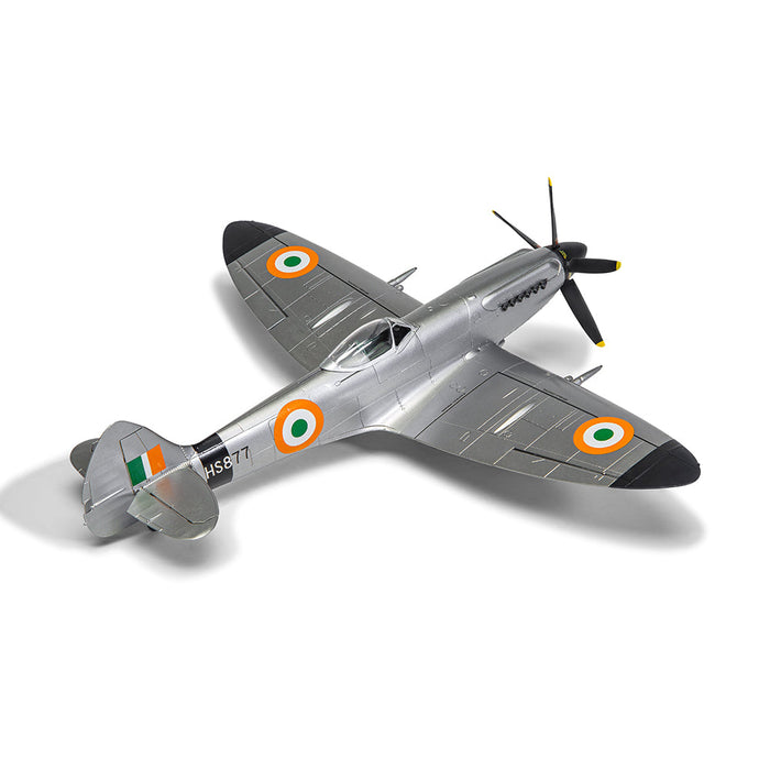 Airfix Supermarine Spitfire F Mk.XVIII 1/48 scale kit