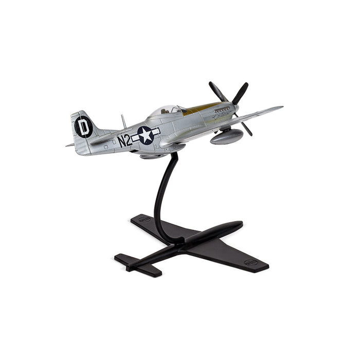 Airfix North American P-51D Mustang 1/72 scale starter set