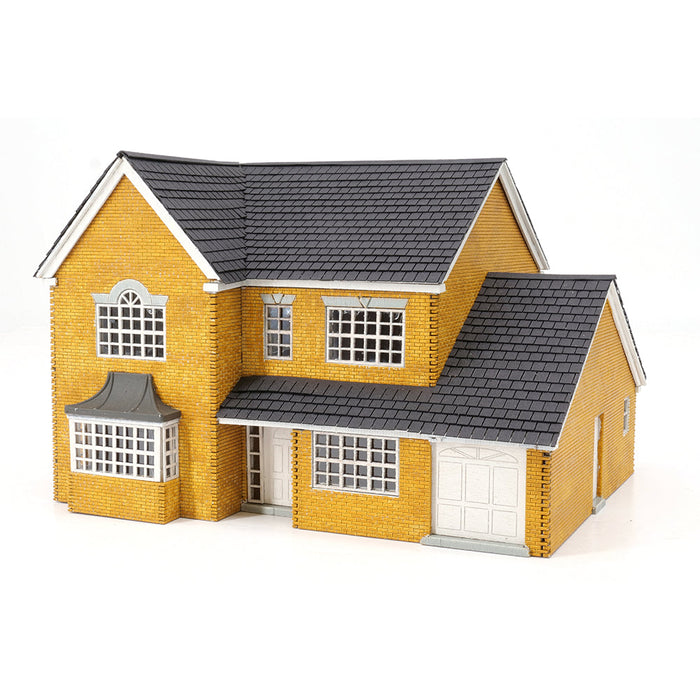 PJM Models OO Gauge Laser-Cut Modern House Kit Left-Hand