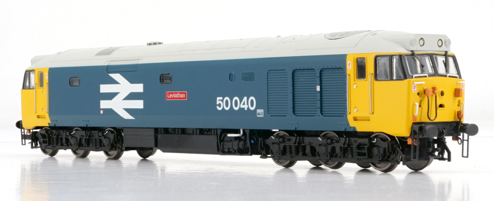  Hornby TT:120 scale Class 50 50040 Leviathan