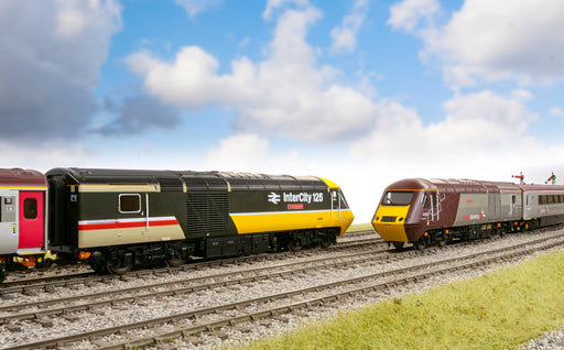 Key Publishing has commissioned a limited edition modelling CrossCountry HST power cars 43184 Laira Diesel Depot and 43366 HST 40 for OO gauge from Hornby. Pre-order today from the Key Model World Shop.