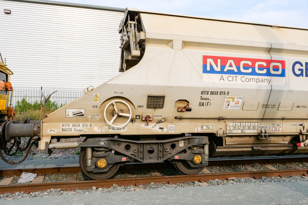 Pre-order Revolution Trains IIA-F wagon NACCO GBRf livery V1