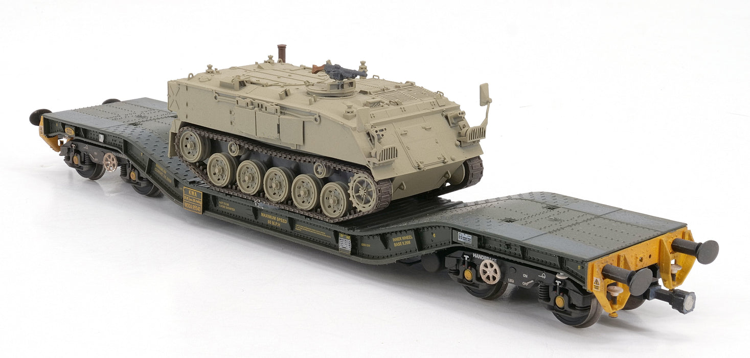 PJM Models 1:76 scale FV432 Armoured Personnel Carrier Kit