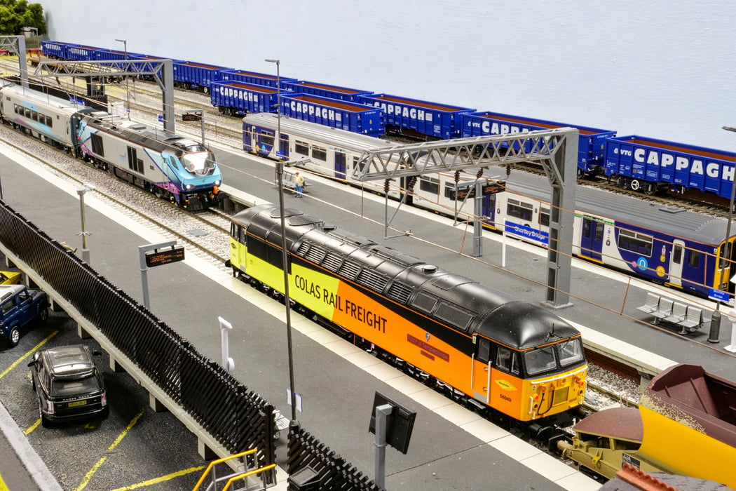 PJM Models OO gauge Platform Cantilever Gantry Triple Pack
