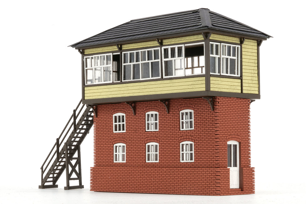PJM Models OO gauge Yarnton Signalbox kit