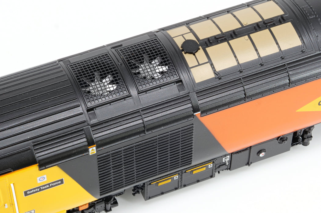 Hornby Colas Rail HST limited-edition train pack DCC ready