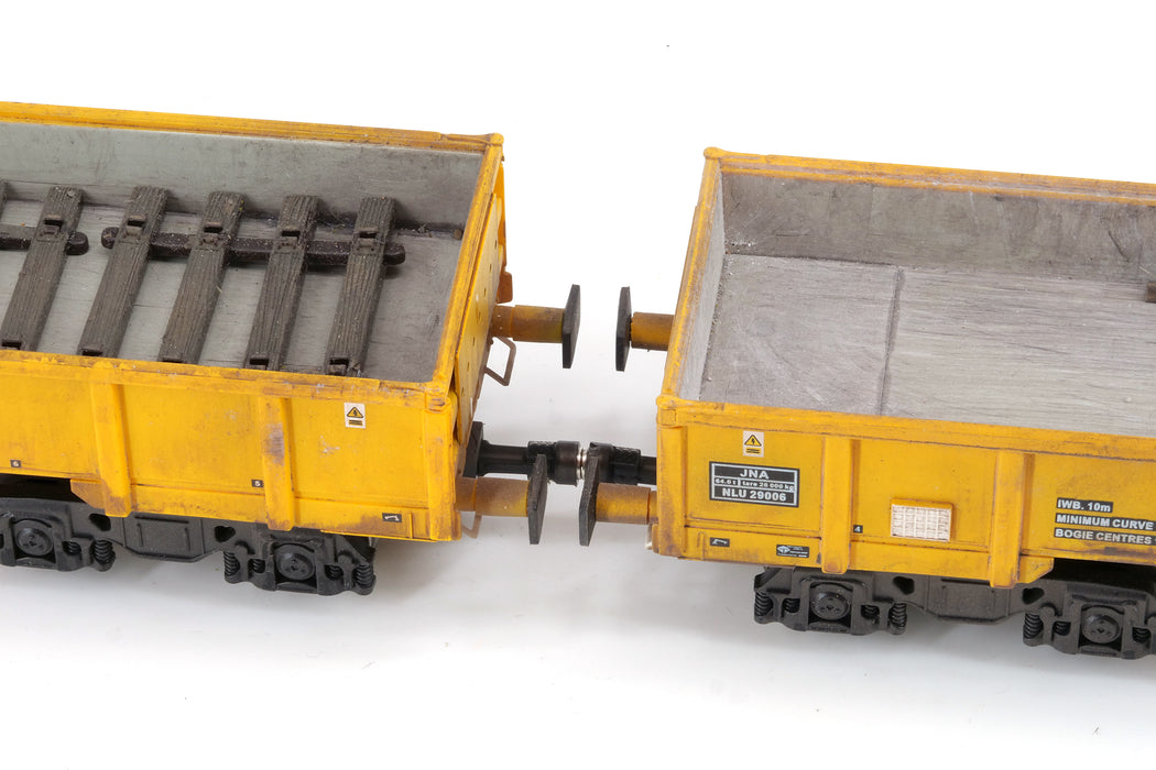 Rusty Rails 'OO' gauge 10mm Magnetic Drawbar Coupling