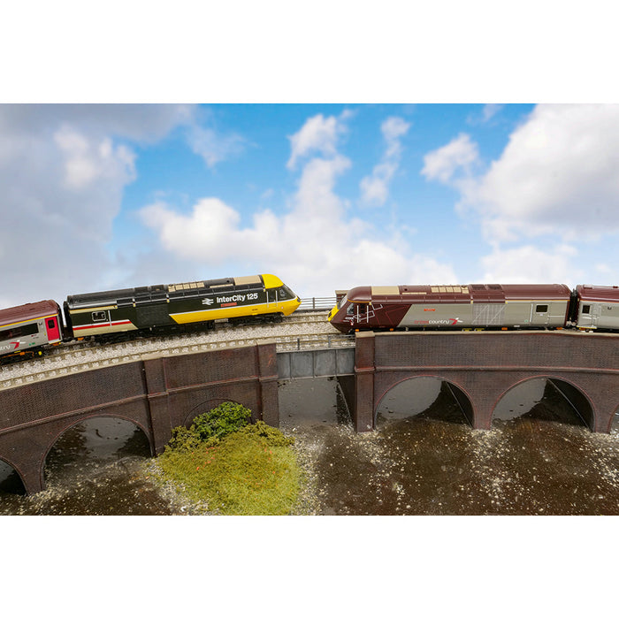 Hornby CrossCountry HST Limited-Edition Train Pack with TXS