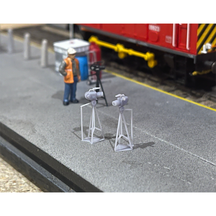 Rusty Rails OO Gauge Video Cameras 4 pack