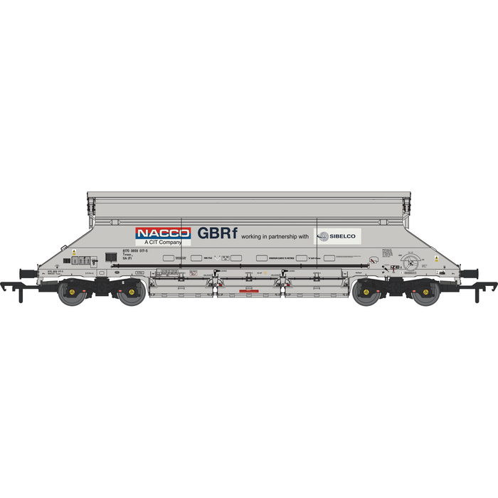 Revolution Trains NACCO IIA-F wagons for OO gauge
