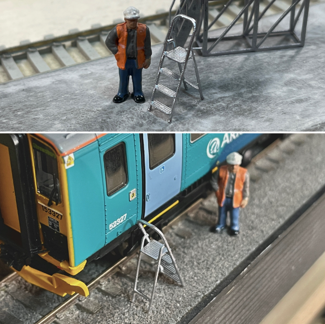 Rusty Rails OO Gauge Step Ladders 4 Pack