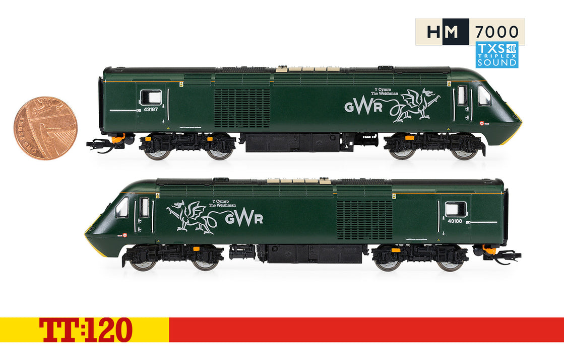  Hornby TT:120 scale Class 43 HST power cars in GWR green.