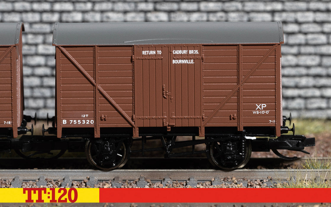 Hornby TT:120 BR Vent Van Cadbury B755320